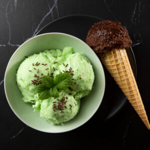 CINNAMAN (ICE CREAM)