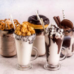 BOUNTY (CHOCOLATE ICE CREAM SHAKE)